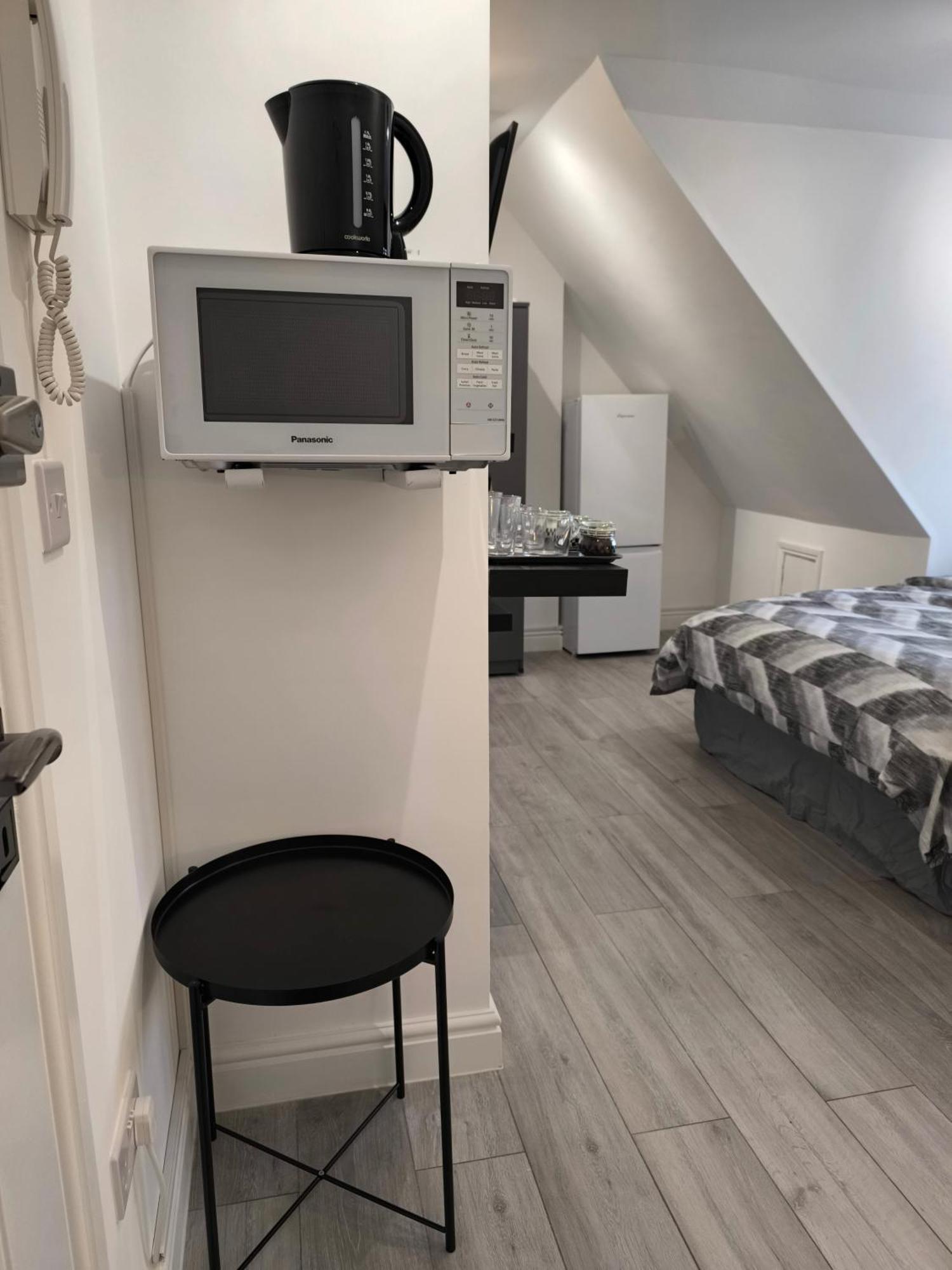 Privatunterkunft Full Equiped Rooms, Tooting Broadway Station London