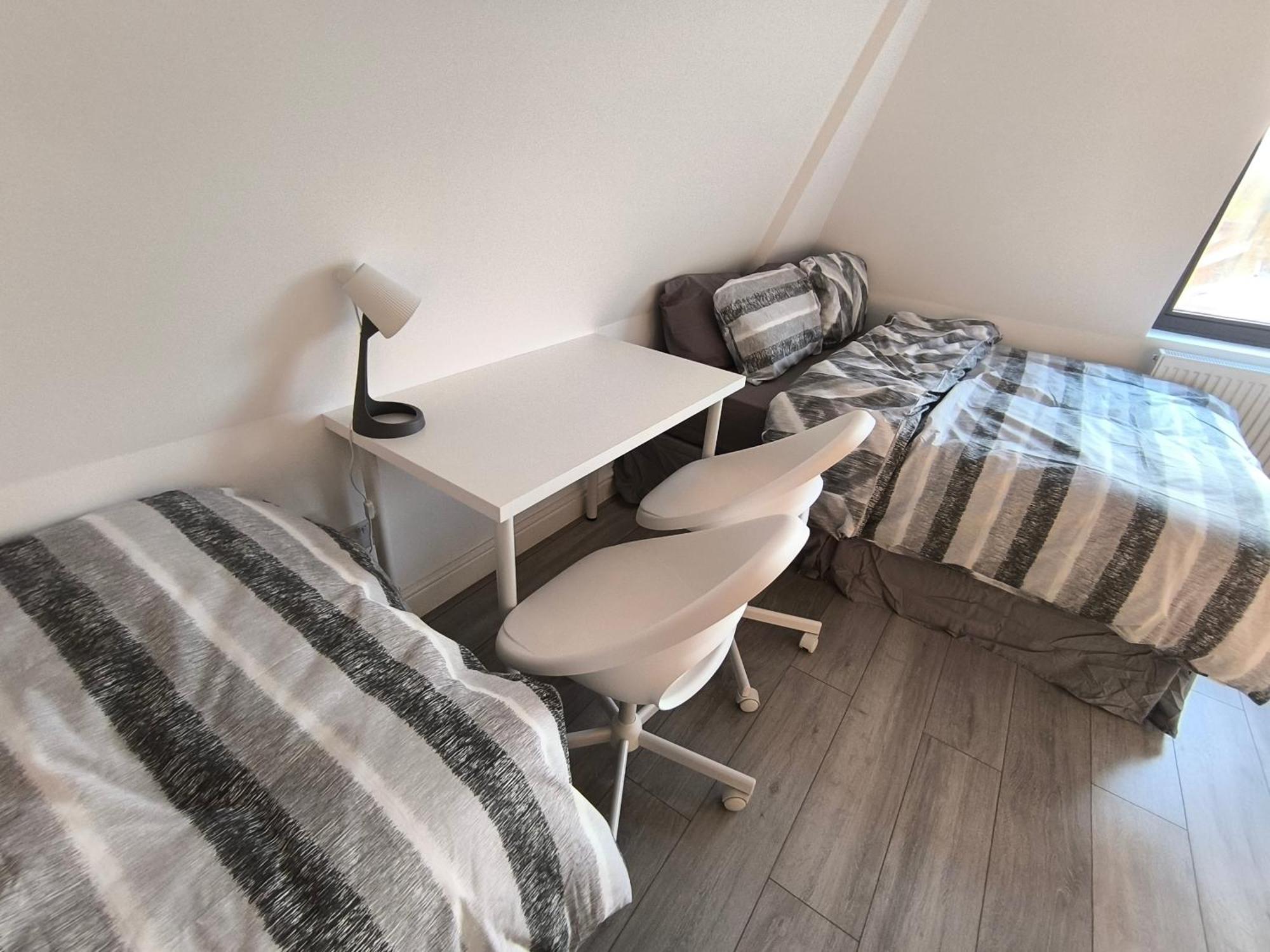 Full Equiped Rooms, Tooting Broadway Station