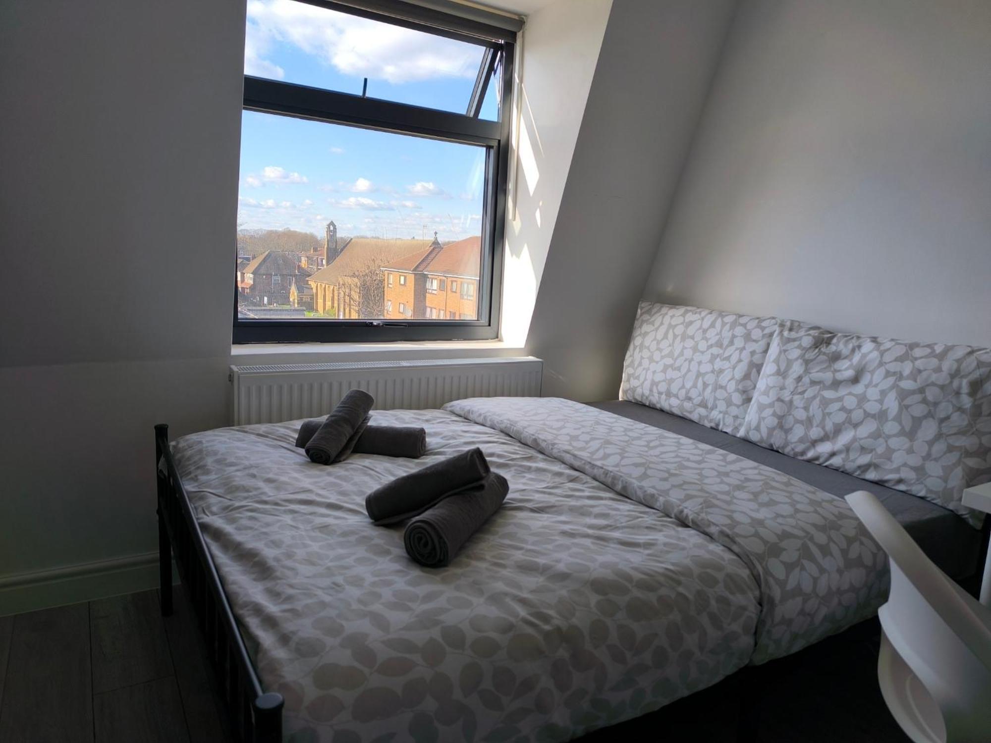 Full Equiped Rooms, Tooting Broadway Station Londres